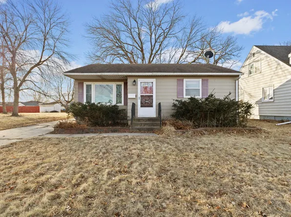 1616 E Oakland Ave, Austin, MN 55912