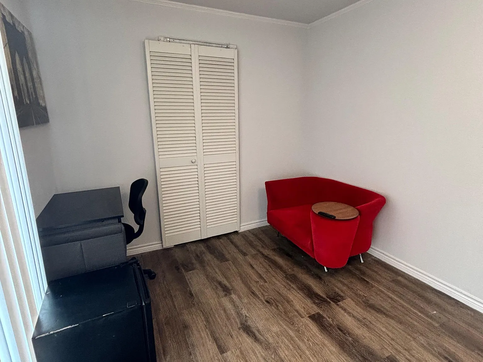 4 bed, 3.0 bath, 2200 sqft, $1,503 — Photo 3