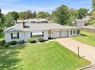 310 Woodland Ave, Farrell, PA 16121