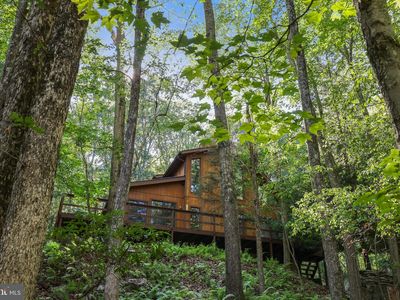 424 Iroquois Loop, Canadensis, PA, 18325