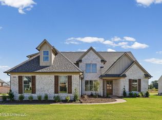 342 Camp Xing, Hernando, MS 38632