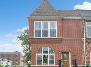 728 S Campbell Ave, Chicago, IL 60612