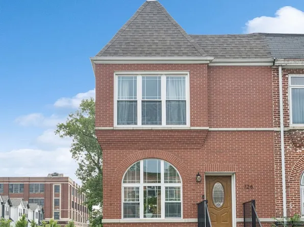 728 S Campbell Ave, Chicago, IL 60612