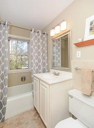 Main floor bathroom