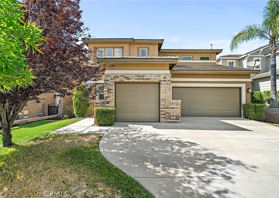 1st image of 33978 Lake Breeze Dr