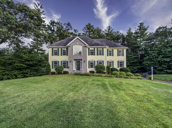 10 Esty Way, Groveland, MA 01834