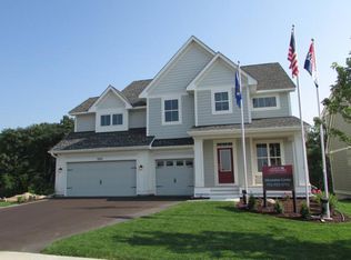 7699 Addisen Ct, Inver Grove Heights, MN 55077