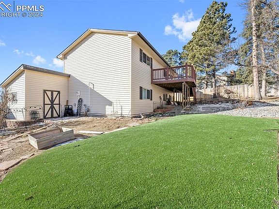 4th image of 5438 Alteza Dr