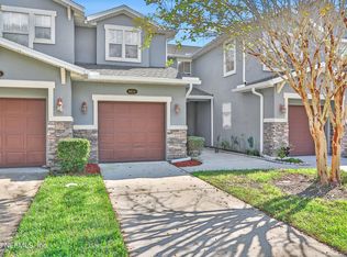 8876 Grassy Bluff Dr, Jacksonville, FL 32216