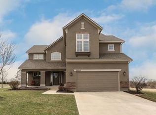 24303 W 91st Pl, Lenexa, KS 66227