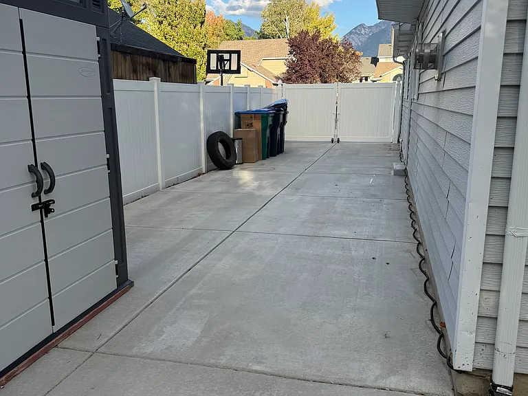 10832 S Fruitwood Ct — Photo 31