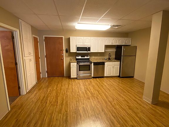 Kitchen / Living Room