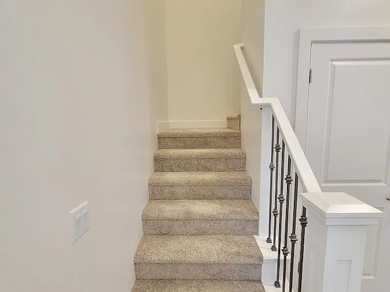 515 S Stewart Creek Cv — Photo 14