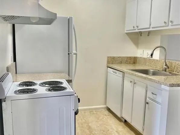 1500 N Congress Ave APT A215, West Palm Beach, FL 33401