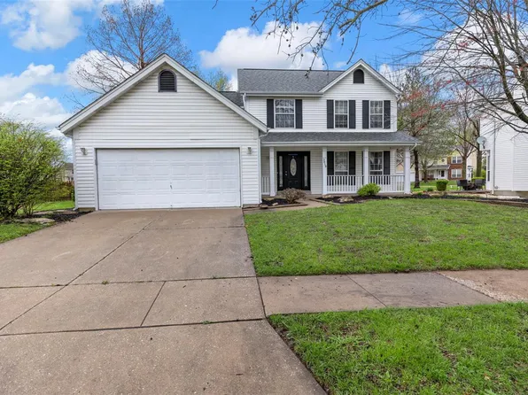 3818 Kentucky Derby Dr, Florissant, MO 63034