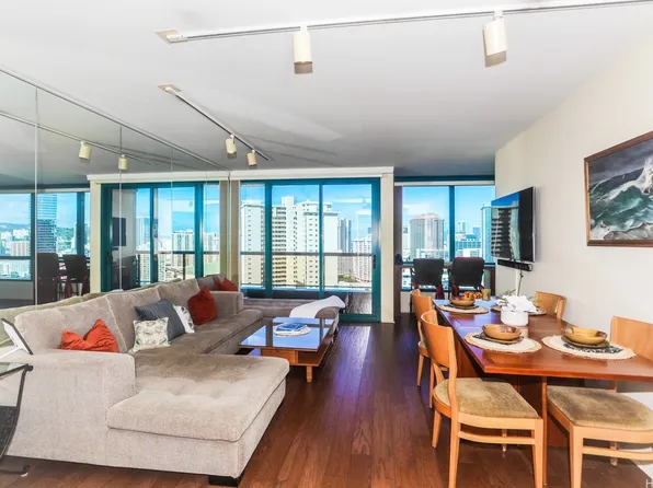 1888 Kalakaua Ave APT 2603, Honolulu, HI 96815