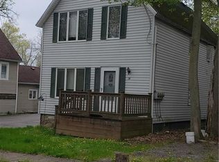 14 Danforth St, Cheektowaga, NY 14227