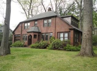 7 Dexter Rd, Lexington, MA 02420