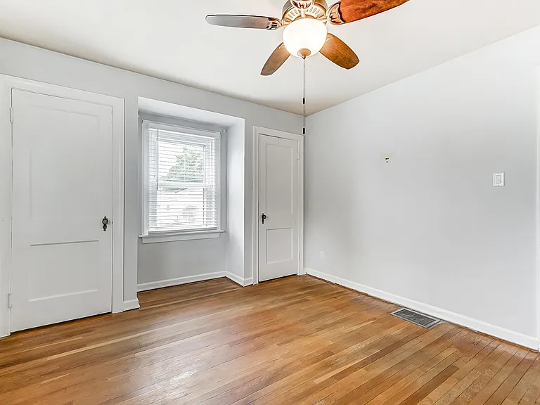 71 Lucas Dr — Photo 28