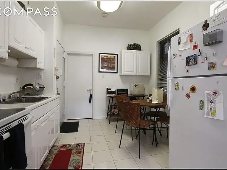 1313 3rd Ave #4RN — Photo 2