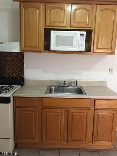1st image of 509-511 Irvine Turner Blvd