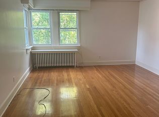 54 Parkwood St #3, Albany, NY 12208