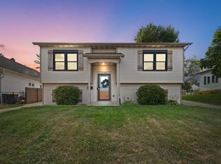 2149 S 93rd St, West Allis, WI 53227