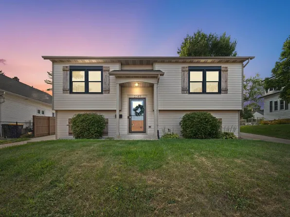 2149 South 93rd STREET, West Allis, WI 53227