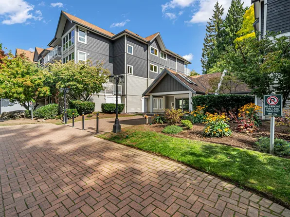 9650 148th St #202, Surrey, BC V3R 0W2