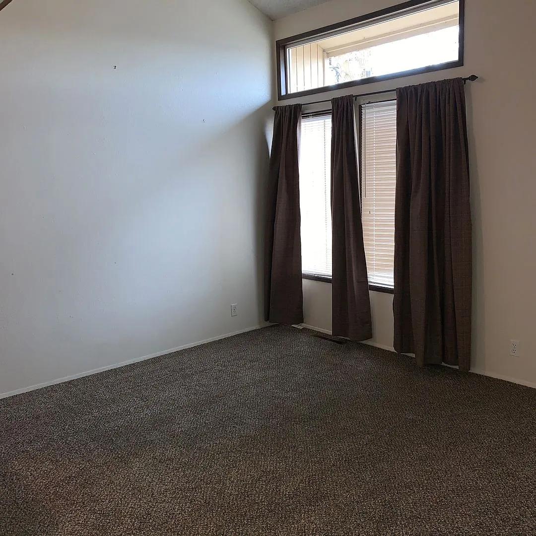 Home for rent — Photo 1