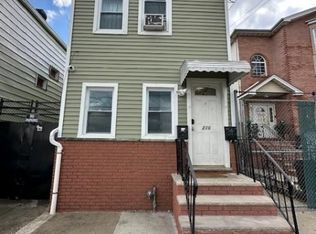 216 Astor St, Newark, NJ 07114