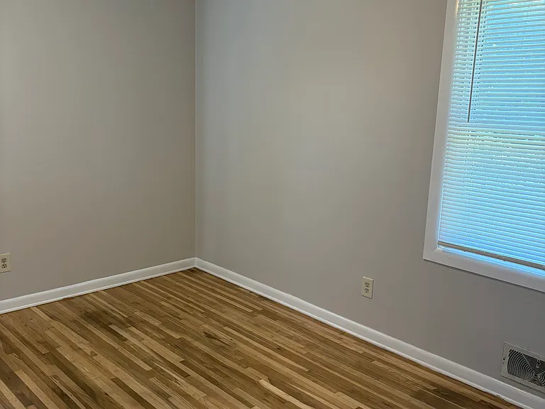 420 Dawnlee Ave — Photo 15