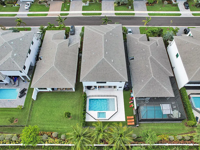 17523 Rainstream Rd — Photo 47