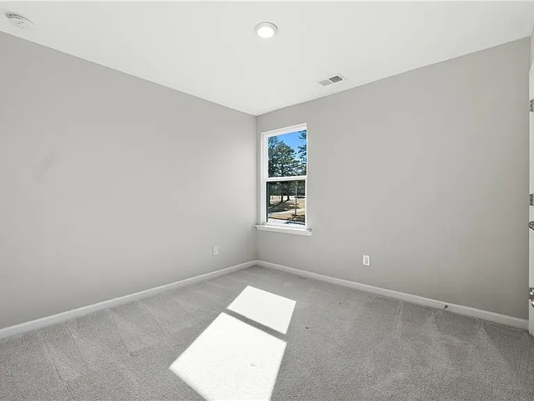21 Golden Eagle Pkwy — Photo 14