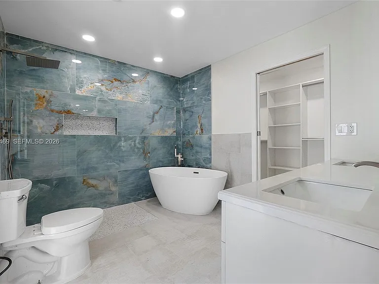 4914 SW 90th Ave — Photo 19