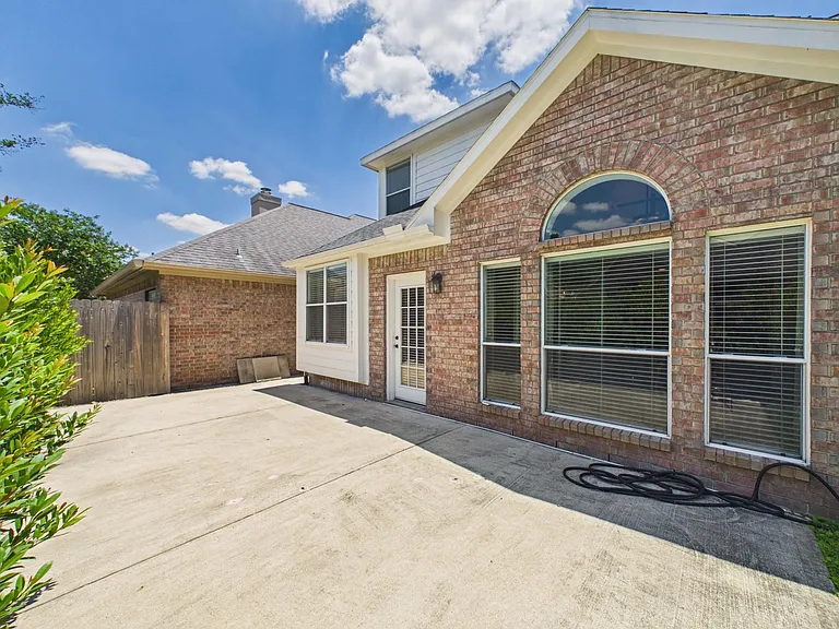 5407 Lake Place Dr — Photo 45