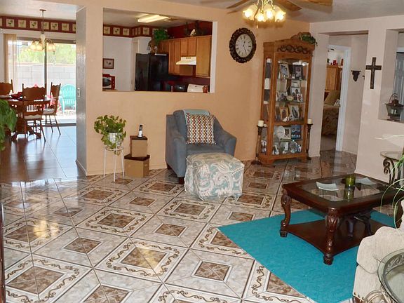 4th image of 1437 W Bronte Pl