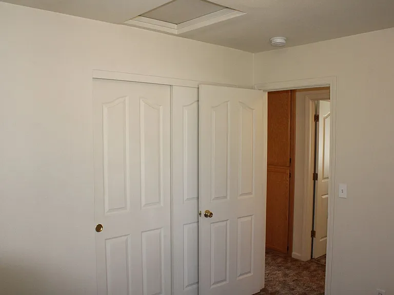 3720 Vinewood Dr — Photo 8