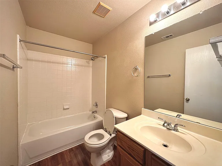3515 Sandy Brook Dr — Photo 14