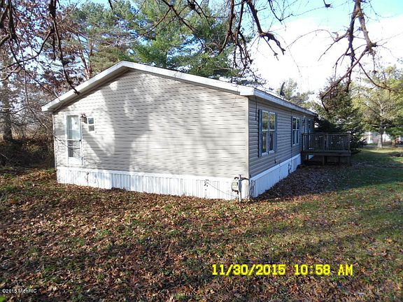 2nd image of 28739 Violet Ave
