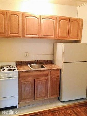 1st image of 144 W Allens Ln APT C25