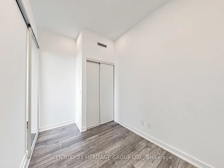 8888 Yonge St #622 — Photo 18