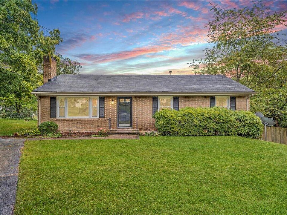 1st image of 5219 Foxtail Ln