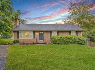 5219 Foxtail Ln, Roanoke, VA 24019