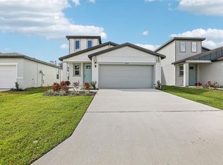 3905 Radiant Mountain Dr, Plant City, FL 33565