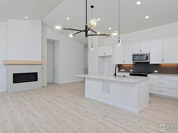4th image of 731 Kubat Ln #4-A