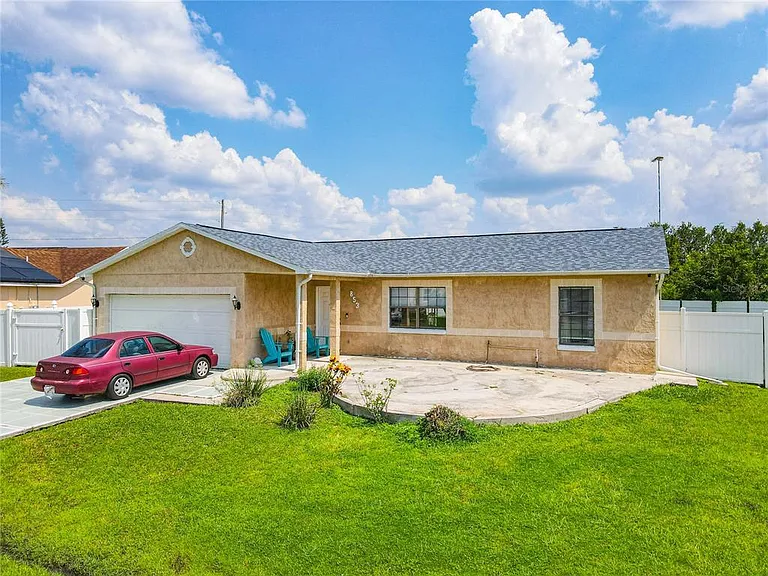853 Blanc Ct — Photo 2