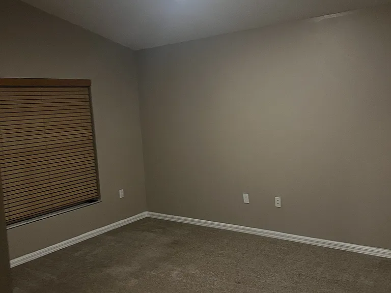 1127 Clearpointe Way — Photo 11