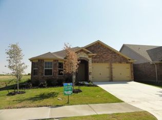 5700 Millers Creek Dr, Argyle, TX 76226