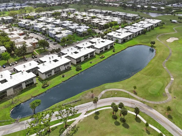 54 Piedmont B, Delray Beach, FL 33484